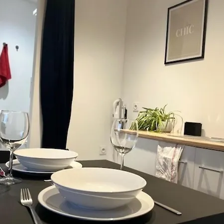 Holiday home Cosy Rent Studio 1tv - Wifi Proche Gare